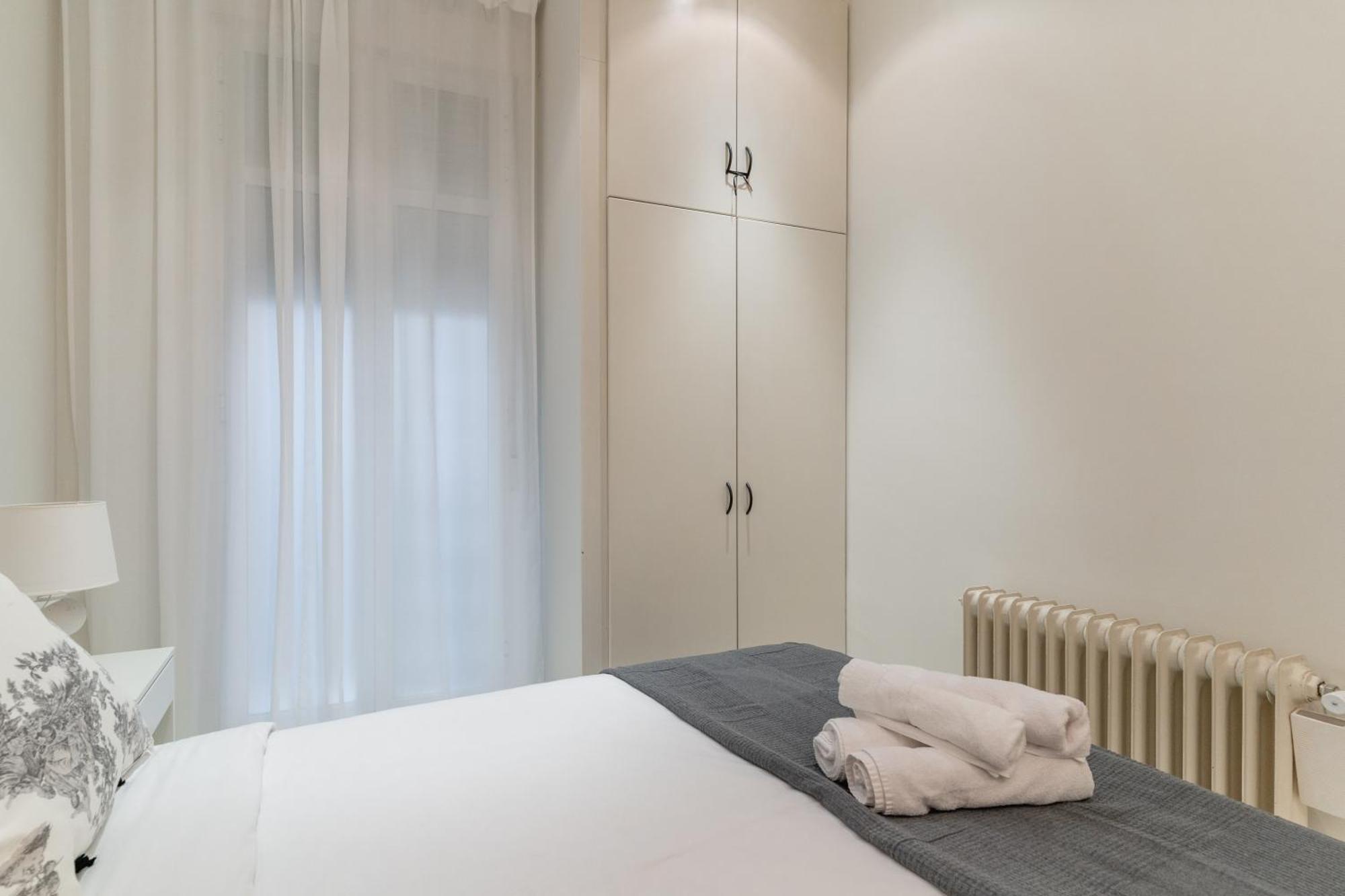 Spacious Modern-3Bedrooms 2Bathrooms-Plaza Mayor Мадрид Екстериор снимка