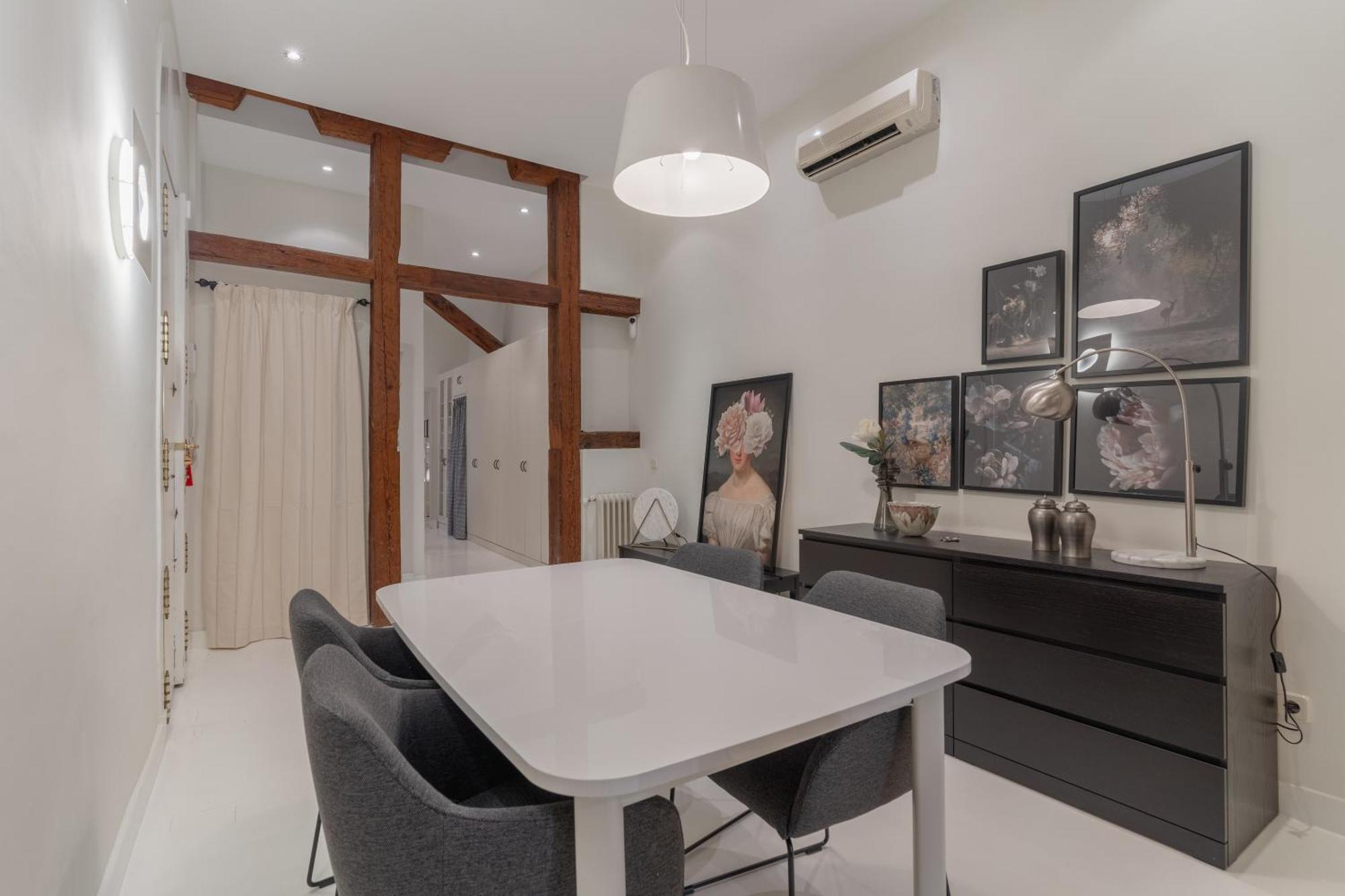Spacious Modern-3Bedrooms 2Bathrooms-Plaza Mayor Мадрид Екстериор снимка
