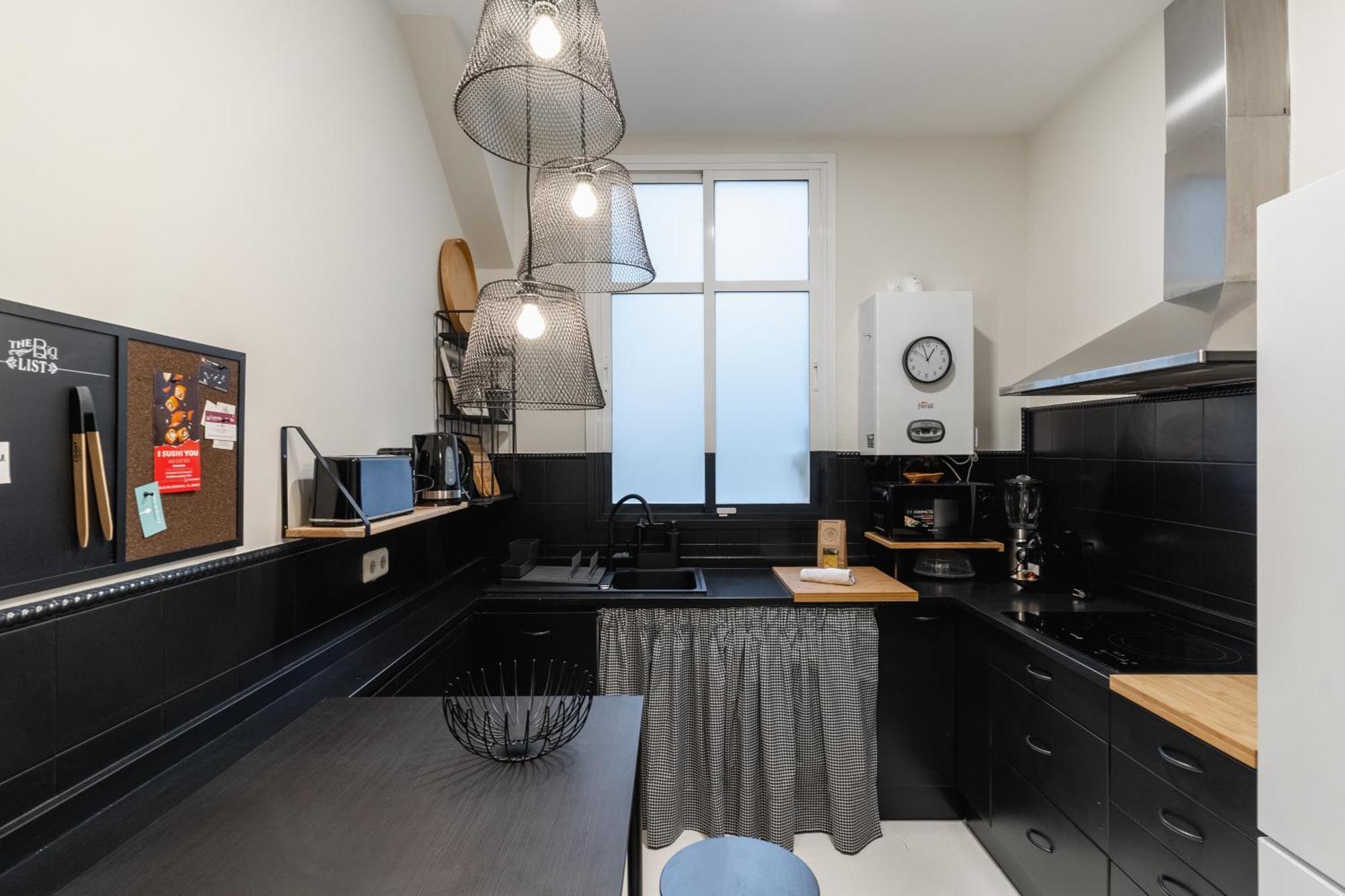 Spacious Modern-3Bedrooms 2Bathrooms-Plaza Mayor Мадрид Екстериор снимка