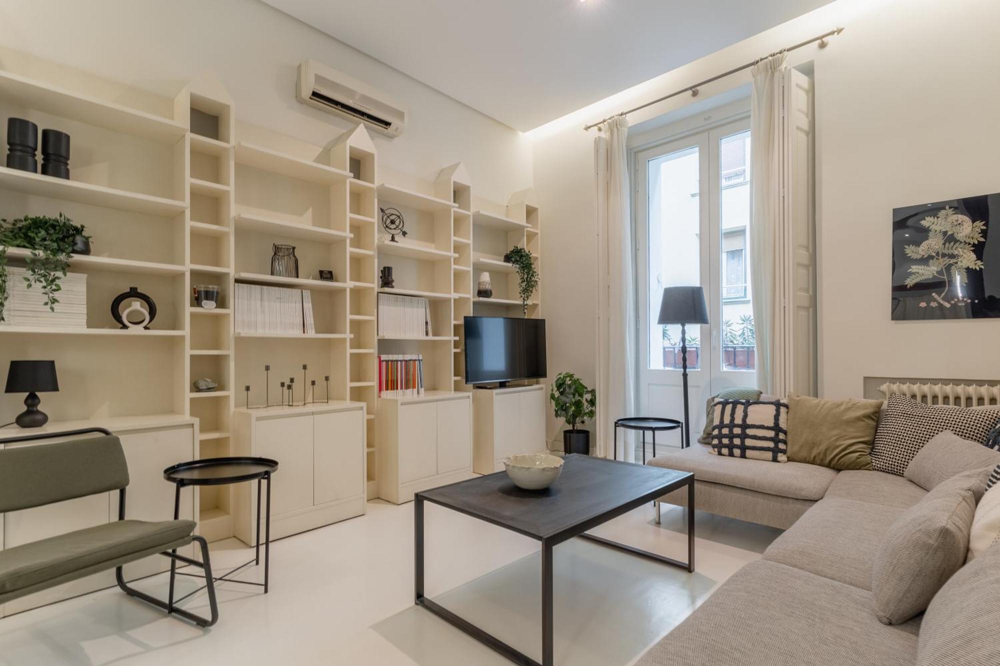 Spacious Modern-3Bedrooms 2Bathrooms-Plaza Mayor Мадрид Екстериор снимка
